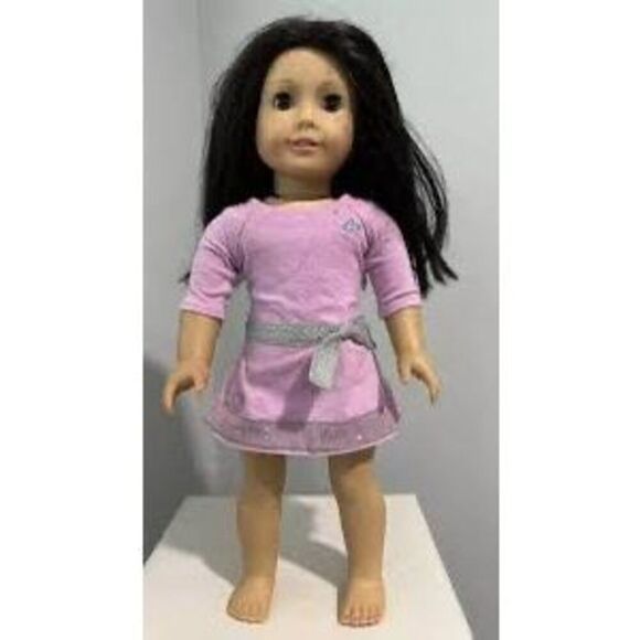 American Girl Truly Me Doll Dark Brown Hair Brown Eyes Pastel Purple Dress - Picture 1 of 13